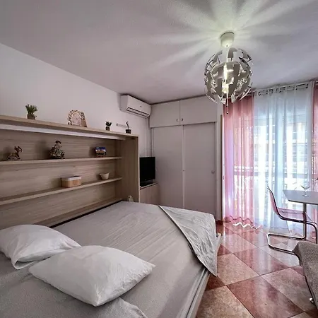 Estudio Muy Centrico Benalmádena